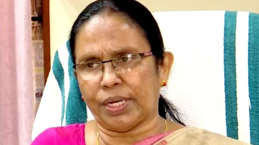പേരൂര്‍ക്കടയില്‍ ദളിത് യുവതിയെ സ്റ്റേഷനില്‍ തടഞ്ഞുവെച്ച പൊലീസ് ഉദ്യോഗസ്ഥര്‍ക്കെതിരെ ശക്തമായ നടപടിയുണ്ടാകണം : കെ കെ ശൈലജ