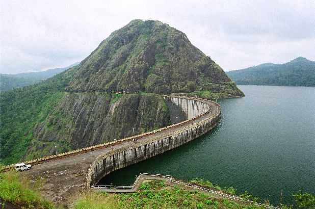 ഇടുക്കി അണക്കെട്ടിലെ ജലനിരപ്പ് മുന്നിലൊന്നായി കുറഞ്ഞു