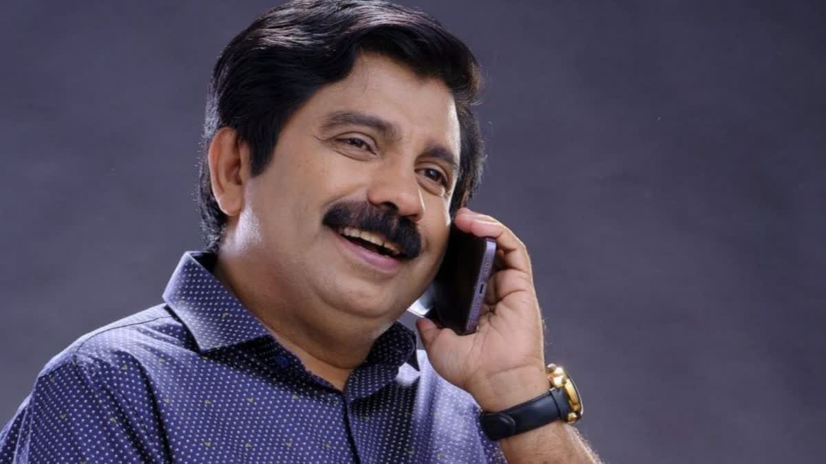 നിലമ്ബൂരില്‍ വിജയിച്ച യുഡിഎഫ് സ്ഥാനാര്‍ത്ഥി ആര്യാടന്‍ ഷൗക്കത്തിന്റെ മണ്ഡല പര്യടനം ഇന്ന്