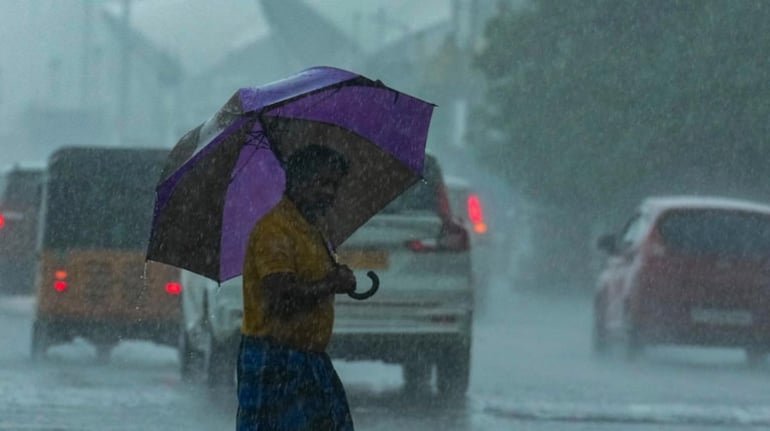 സംസ്ഥാനത്ത് 5 ദിവസം കൂടി ശക്തമായ മഴ തുടരും