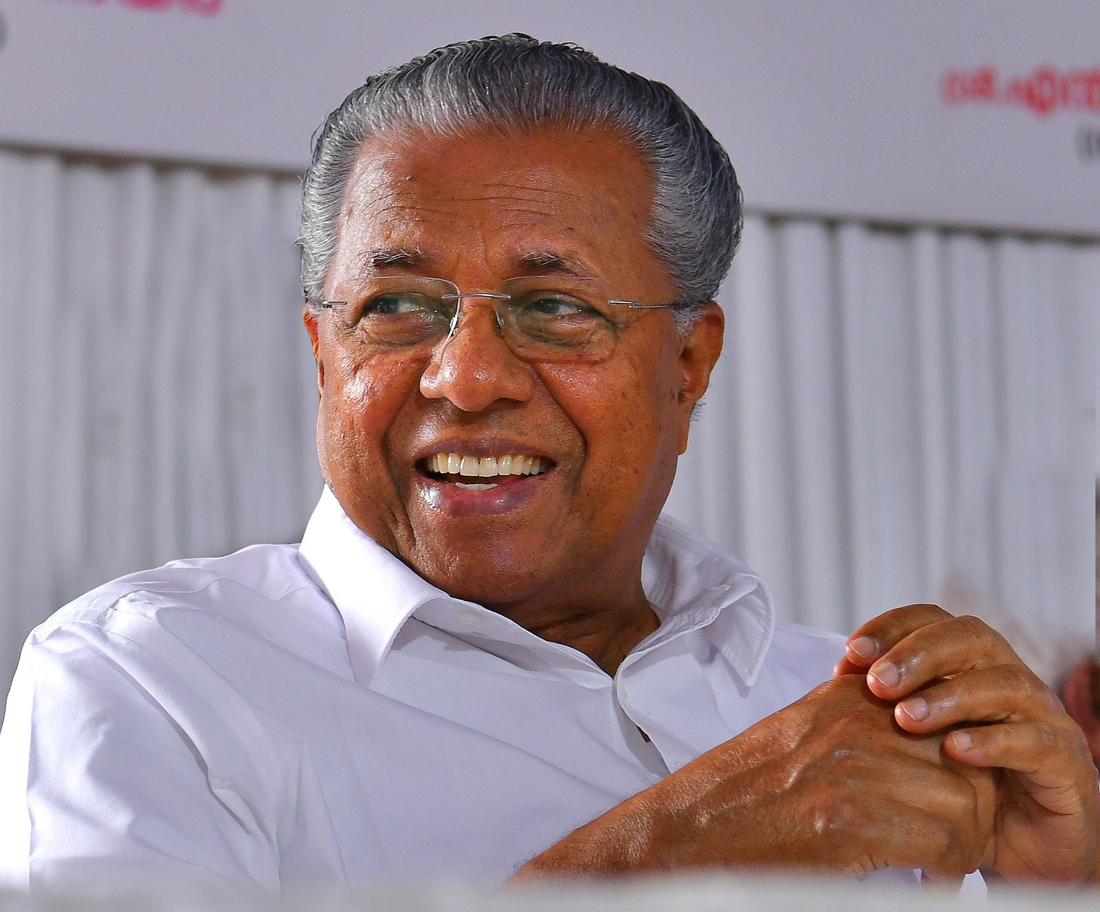യുഎസ് താരിഫ് വര്‍ധന സംസ്ഥാനത്തിന്റെ കയറ്റുമതി സമ്ബദ്‌വ്യവസ്ഥയ്ക്ക് നേരിട്ടുള്ള പ്രഹരം; മുഖ്യമന്ത്രി പിണറായി വിജയന്‍