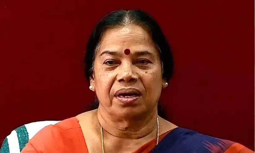 ട്രെയിൻ യാത്രയ്ക്കിടയില്‍ പി കെ ശ്രീമതിയുടെ ബാഗ് കവര്‍ന്നു, 40,000 രൂപയും സ്വര്‍ണാഭരണങ്ങളും ഉള്‍പ്പെടെ നഷ്ടപ്പെട്ടു