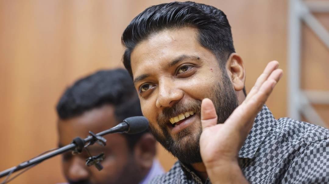 രാഹുലിനെതിരായ ബലാത്സംഗ പരാതി: കെപിസിസി നിലപാട് എടുത്തിട്ടുണ്ട്; നിയമപരമായി കാര്യങ്ങള്‍ നടക്കട്ടെ: ഷാഫി പറമ്ബില്‍