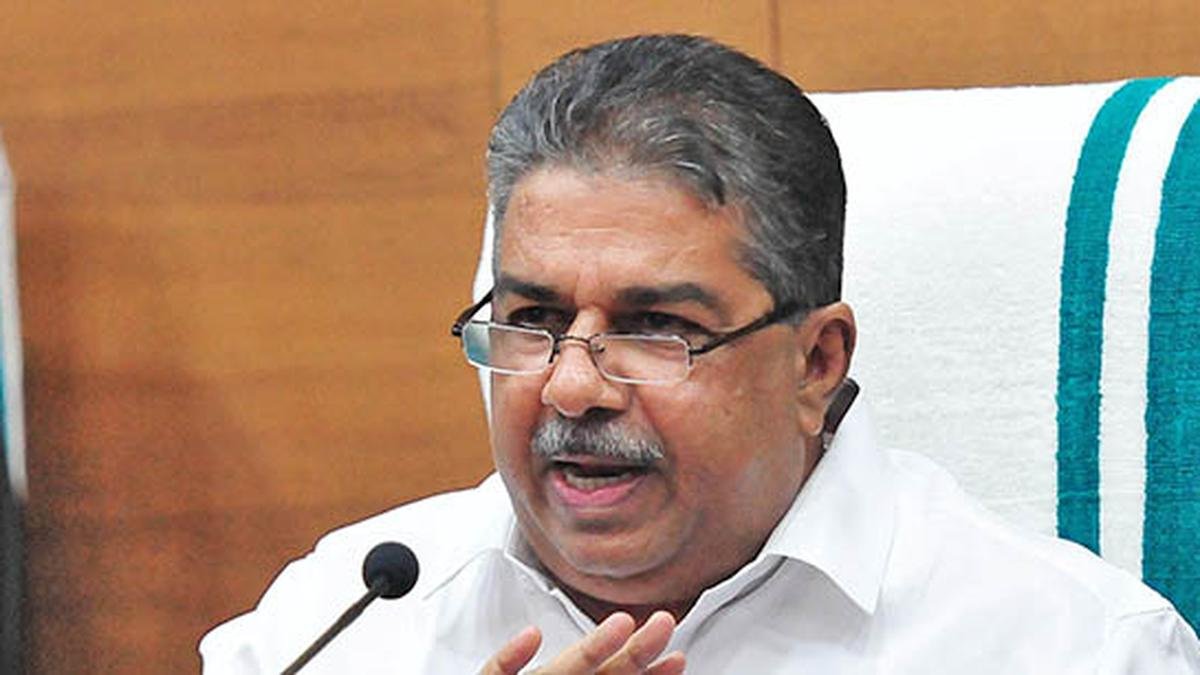 ‘നിര്‍വ്യാജം ഖേദം പ്രകടിപ്പിക്കുന്നു’; വര്‍ഗീയ ധ്രുവീകരണ പ്രസ്താവന പിൻവലിക്കുന്നതായും സജി ചെറിയാൻ