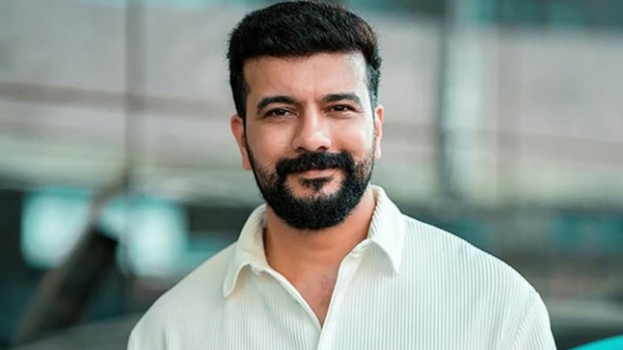 ഇനി സിനിമയുമില്ല സ്റ്റേജ് ഷോകളും ചെയ്യില്ല, 5 വര്‍ഷം പാലക്കാടിന് വേണ്ടി മാത്രമെന്ന് രമേഷ് പിഷാരടി